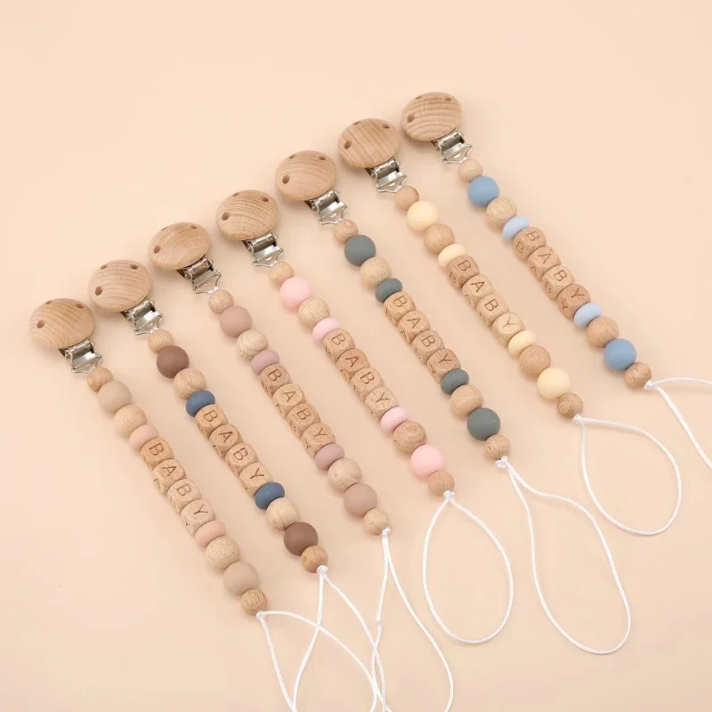 Baby Pacifier Clips Personaliz - Wooden Letter Sign recension och pris