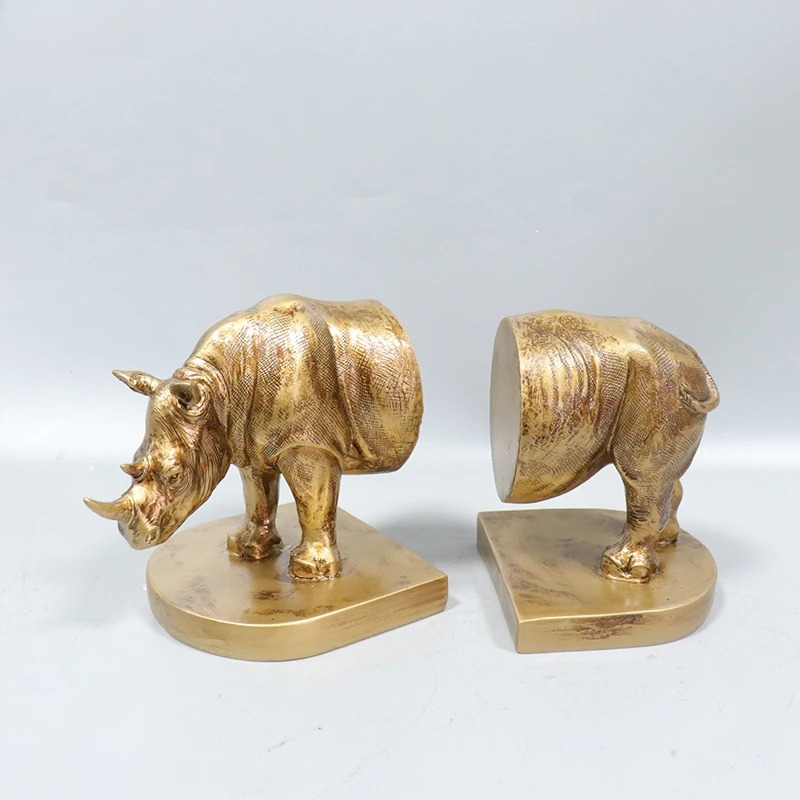 Retro Golden Rhinoceros Statue - Aesthetic Bookend recension och pris